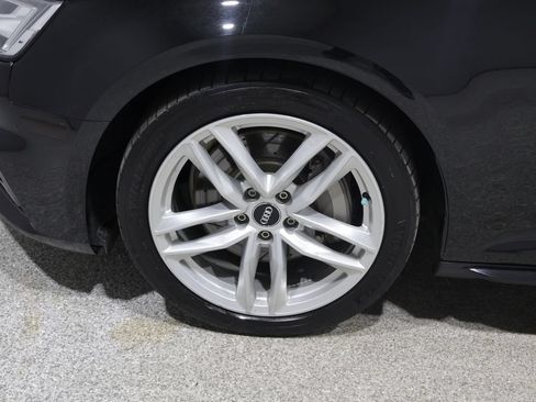 Used 2017 Audi A4 2.0T Premium Plus w/ Premium Plus Package AWD/4WD image 9