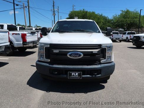 Used 2018 Ford F250 XL w/ Power Equipment Group RWD image 8
