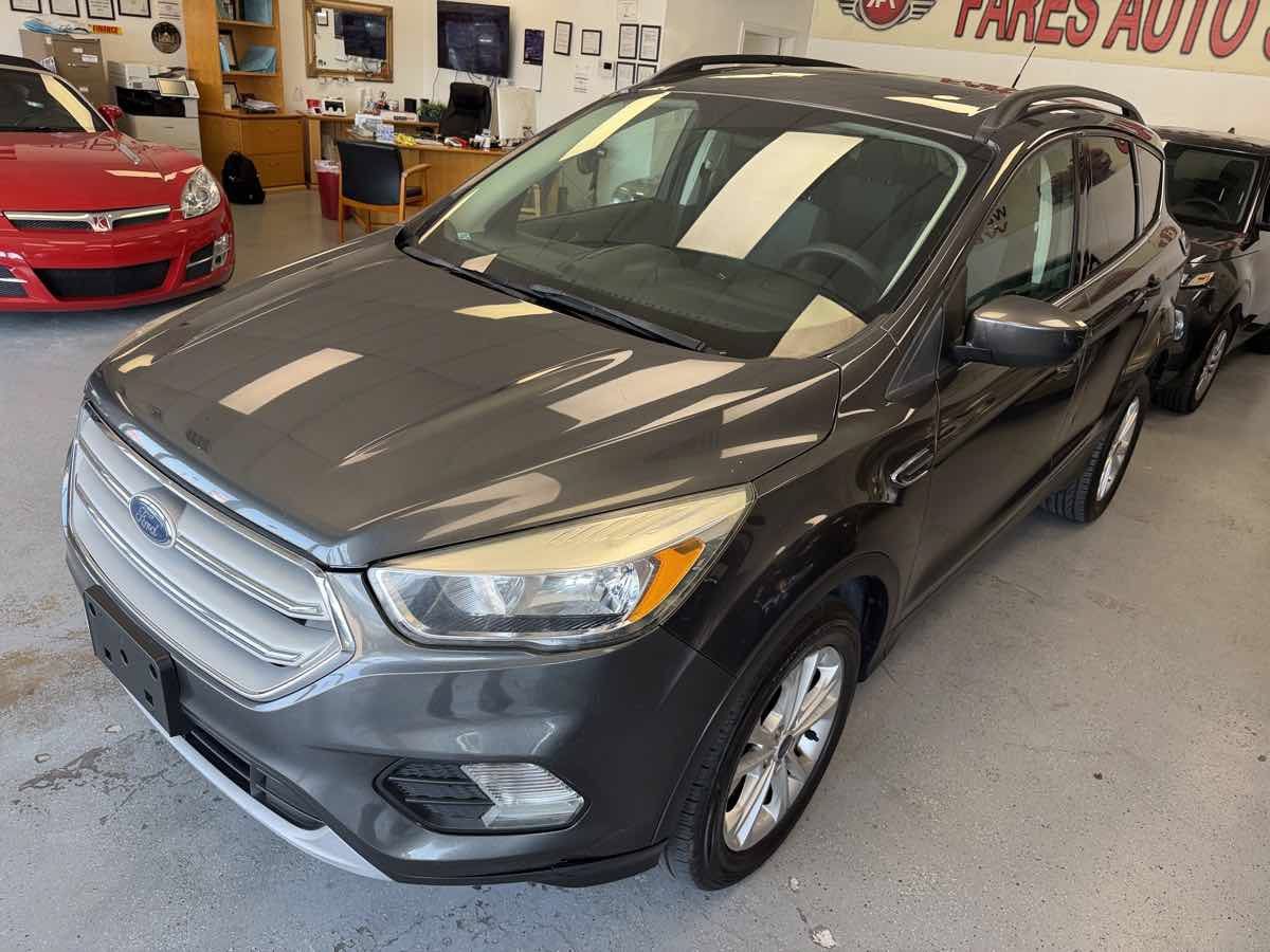 Used 2018 Ford Escape SE AWD/4WD image 10