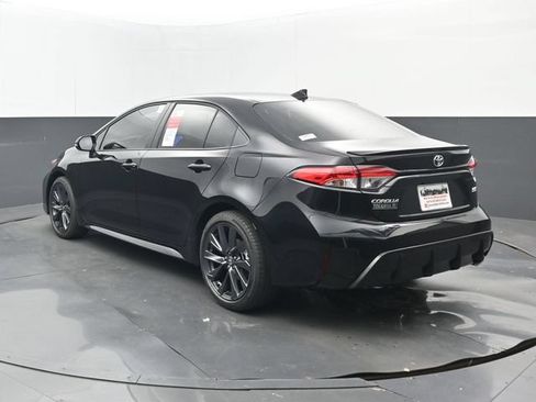 New 2026 Toyota Corolla SE FWD image 3
