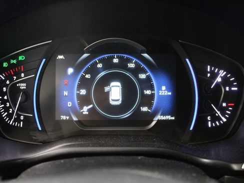 Used 2019 Hyundai Santa Fe Limited w/ Cargo Package AWD/4WD image 22