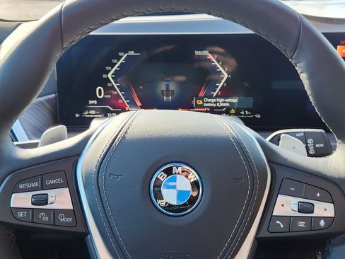 New 2026 BMW X5 xDrive50e AWD/4WD image 12