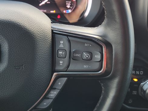 Used 2024 RAM 1500 Limited AWD/4WD image 33