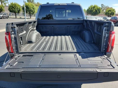 Used 2026 Ford F150 Raptor AWD/4WD image 28