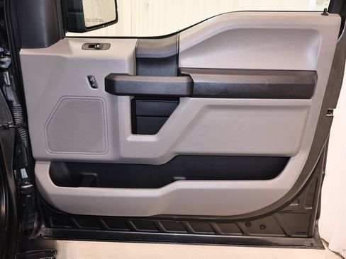 Used 2019 Ford F150 XL w/ Equipment Group 101A Mid AWD/4WD image 17