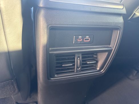 Used 2024 Nissan Murano SV image 12