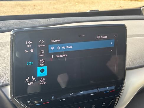 Used 2022 Volkswagen ID.4 Pro image 54