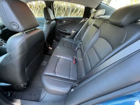 Used 2024 Chevrolet Malibu LT image 25