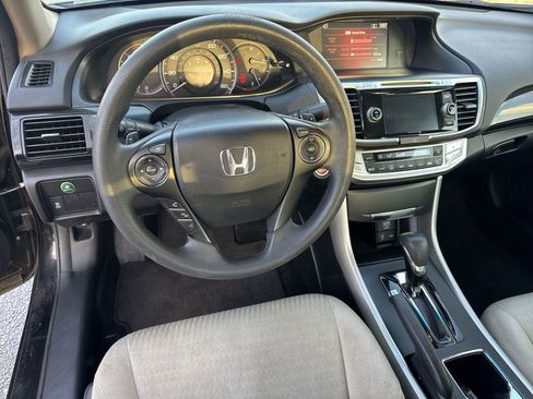 Used 2014 Honda Accord EX image 18