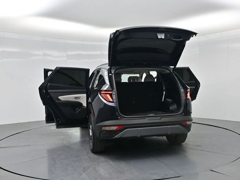 Used 2023 Hyundai Tucson Limited AWD/4WD image 34