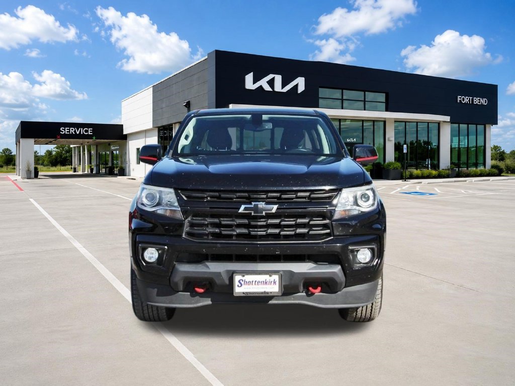 Used 2022 Chevrolet Colorado LT w/ Redline Special Edition RWD image 2