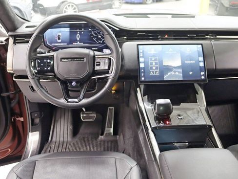 Used 2025 Land Rover Range Rover Sport SV Edition Two image 16