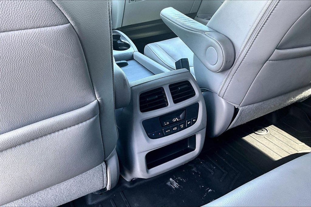 Used 2016 Honda Pilot EX-L image 34