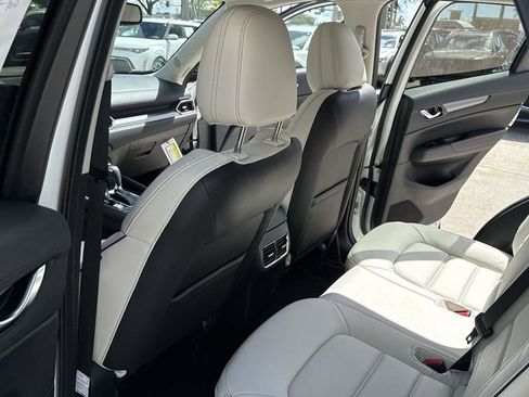New 2025 MAZDA CX-5 AWD 2.5 S w/ Preferred Package image 35
