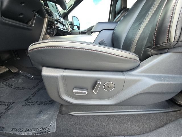Used 2022 Ford F450 Platinum w/ FX4 Off-Road Package AWD/4WD image 22
