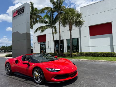 Used 2024 Ferrari 296 GTS RWD image 1