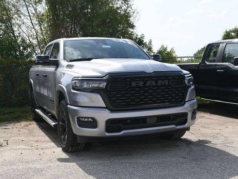 Used 2025 RAM 1500 Big Horn AWD/4WD image 3
