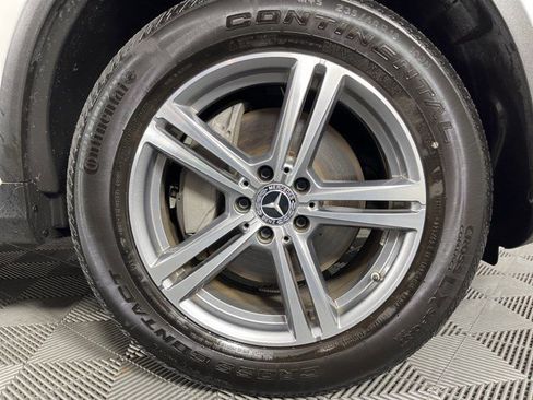Used 2022 Mercedes-Benz GLC 300 GLC 300 image 11