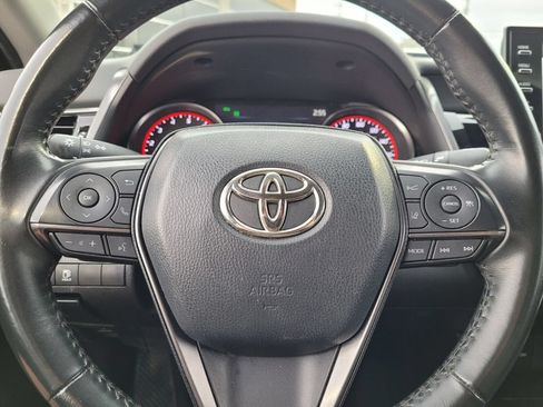 Used 2023 Toyota Camry XSE FWD image 22