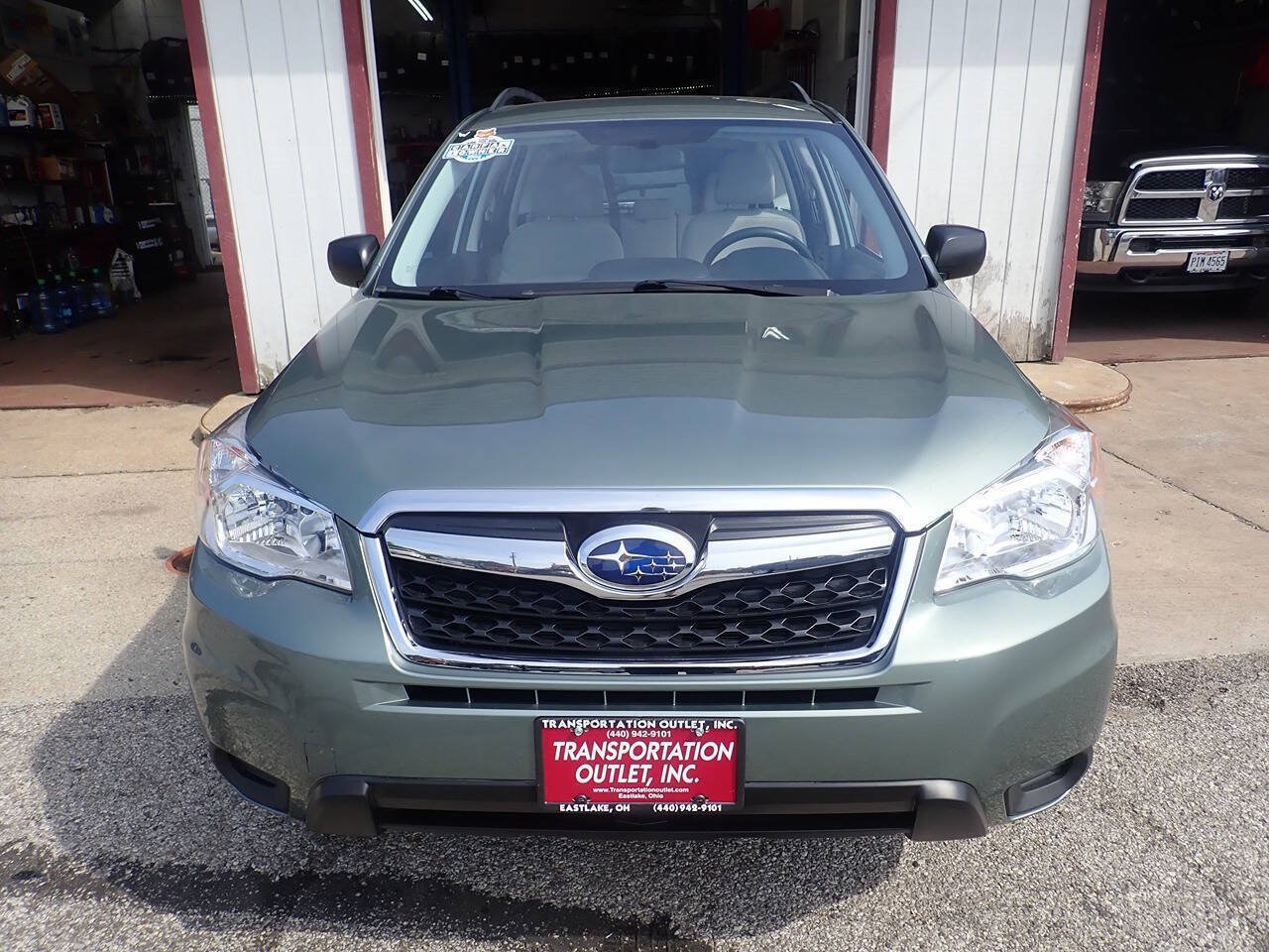 Used 2016 Subaru Forester 2.5i w/ Alloy Wheel Package AWD/4WD image 3
