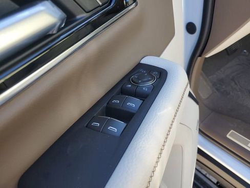 New 2026 GMC Yukon XL Denali image 18