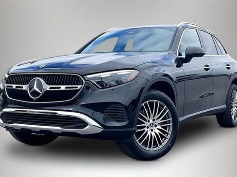 New 2026 Mercedes-Benz GLC 300 image 2