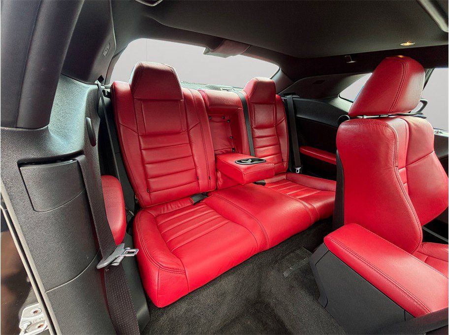 Used 2012 Dodge Challenger SRT8 w/ Premium Sound Group RWD image 32