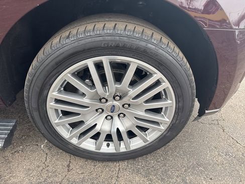 Used 2023 Ford Expedition Limited image 41