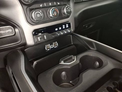 Used 2022 RAM 3500 Big Horn AWD/4WD image 22