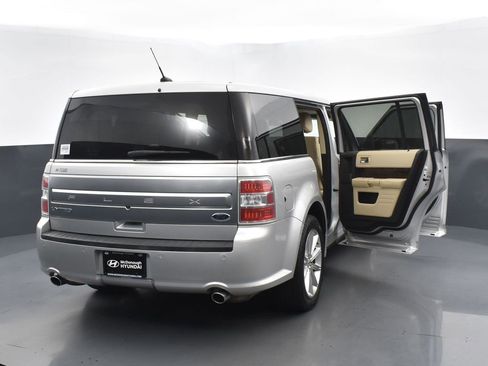Used 2019 Ford Flex Limited image 28