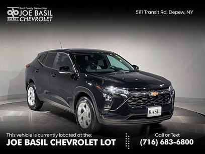 Used 2024 Chevrolet Trax LS w/ LS Convenience Package