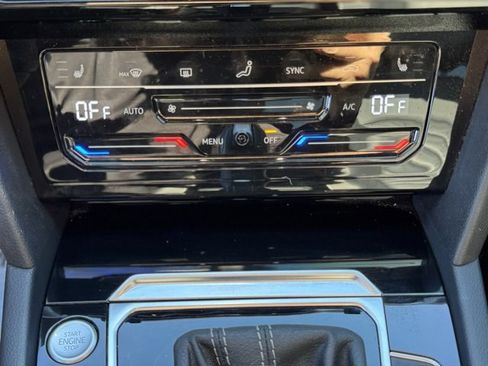 Used 2023 Volkswagen Arteon SEL w/ Arteon MDO Package image 18