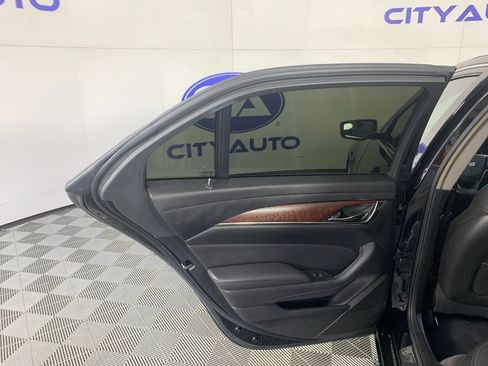 Used 2018 Cadillac CTS Luxury image 30