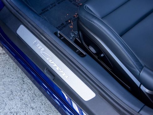 Certified 2026 Porsche 911 Carrera RWD image 30