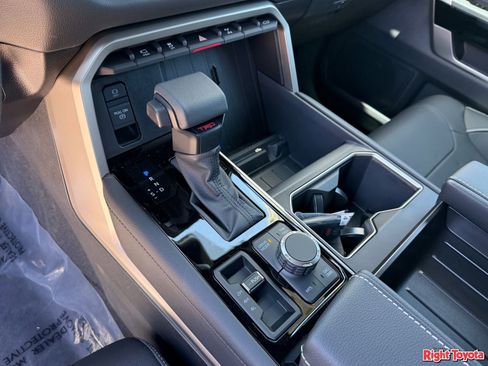 New 2026 Toyota Tundra Limited AWD/4WD image 22