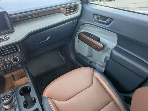 Used 2024 Ford Maverick Lariat w/ FX4 Off-Road Package AWD/4WD image 18