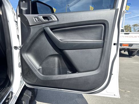 Used 2019 Ford Ranger Lariat w/ Black Appearance Package image 28