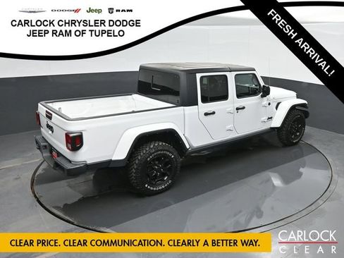 Used 2022 Jeep Gladiator Sport image 47