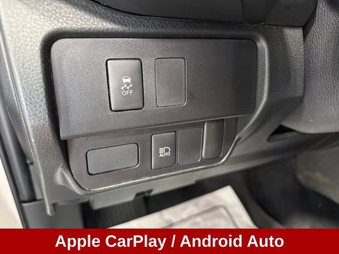 Used 2021 Toyota Tacoma SR AWD/4WD image 9