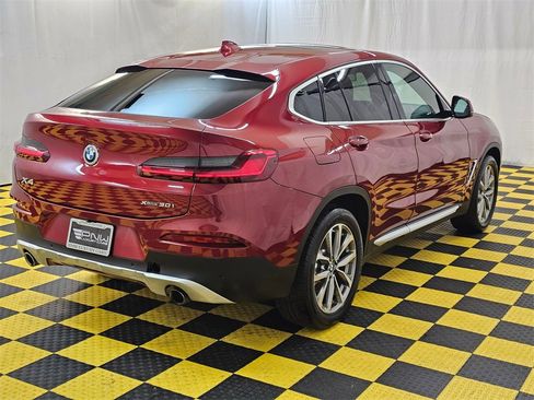 Used 2019 BMW X4 xDrive30i w/ Premium Package image 3