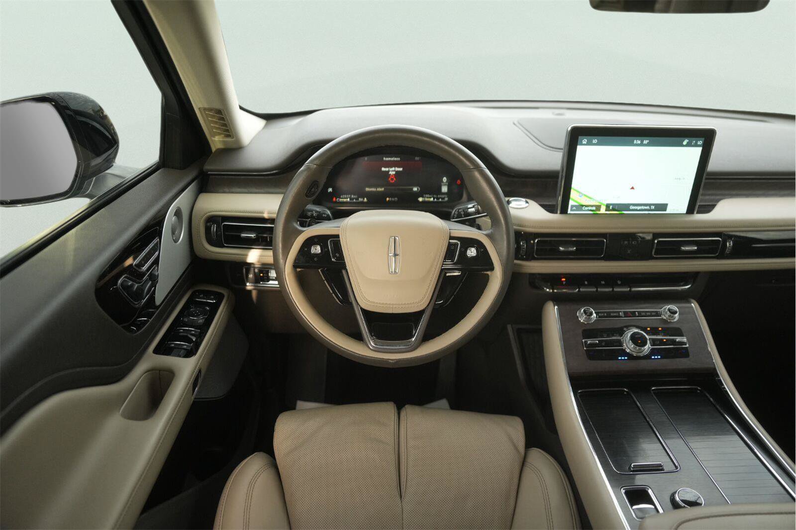 Used 2024 Lincoln Aviator Reserve w/ Equipment Group 201A AWD/4WD image 24