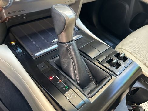 Used 2021 Lexus GX 460 Premium image 8