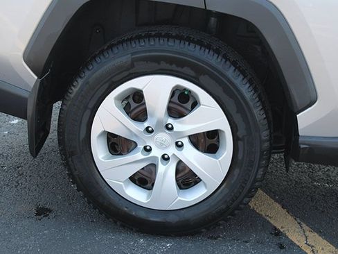Used 2019 Toyota RAV4 LE w/ All Weather Liner Package AWD/4WD image 8