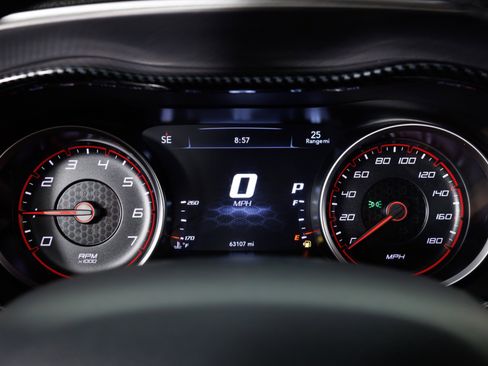 Used 2020 Dodge Charger Scat Pack RWD image 5