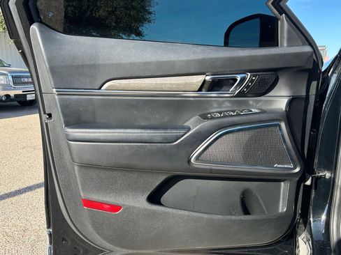 Used 2021 Kia Telluride SX w/ Towing Package image 29