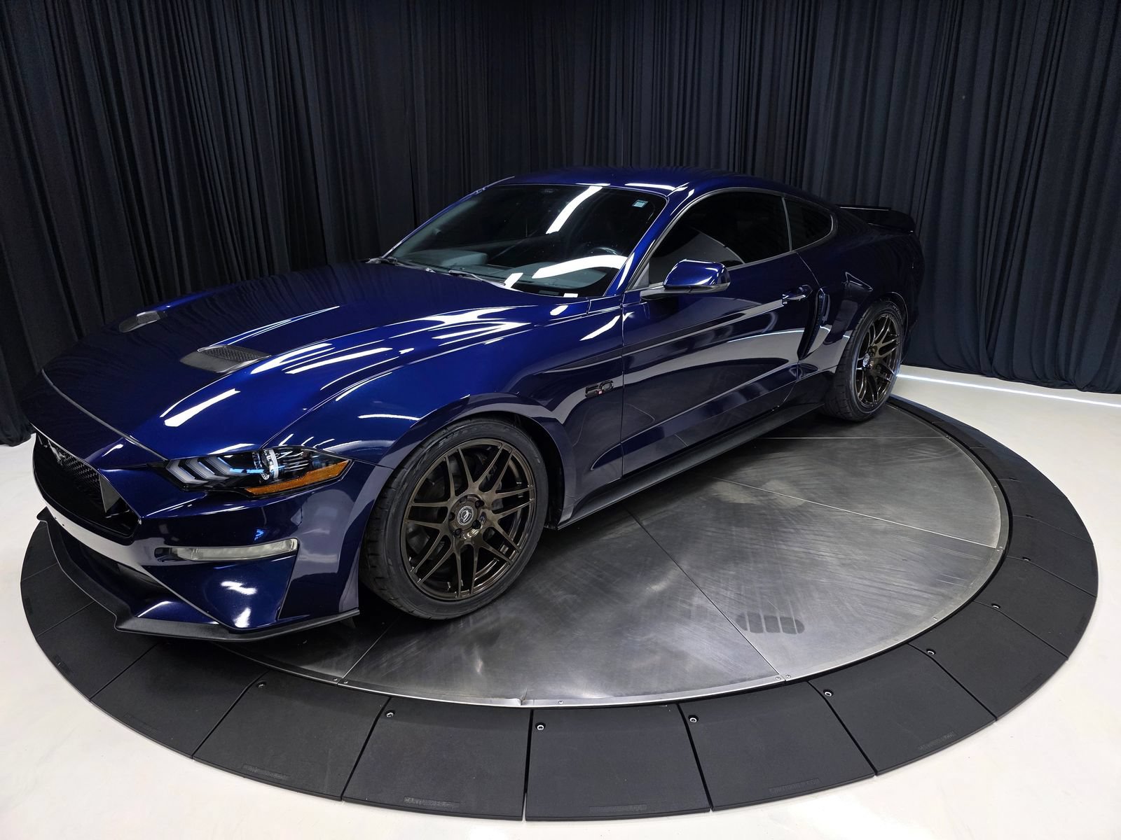 Used 2018 Ford Mustang GT Premium w/ Enhanced Security Package RWD image 9