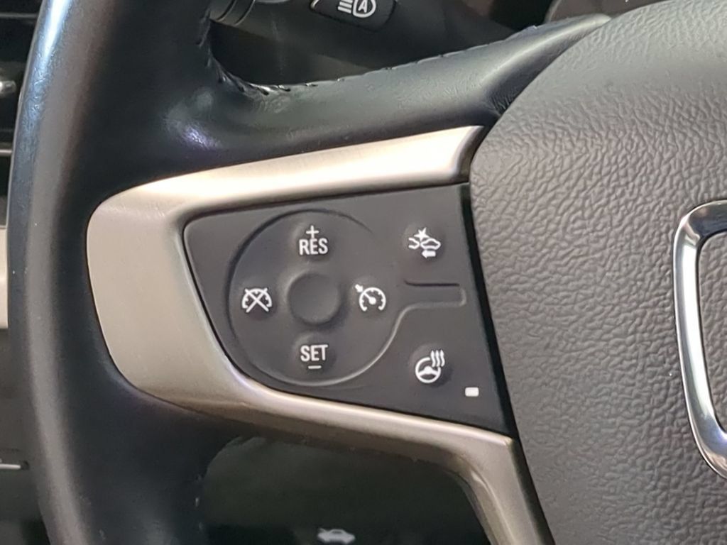 Used 2020 GMC Terrain Denali w/ Denali Premium Package AWD/4WD image 29
