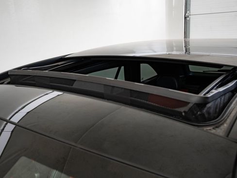 Used 2024 Mercedes-Benz GLC 43 AMG 4MATIC image 14