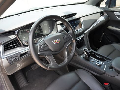 Used 2023 Cadillac XT5 Luxury FWD image 18