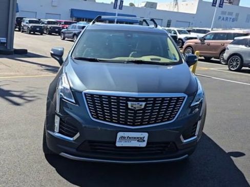 Used 2020 Cadillac XT5 Premium Luxury w/ Platinum Package AWD/4WD image 4